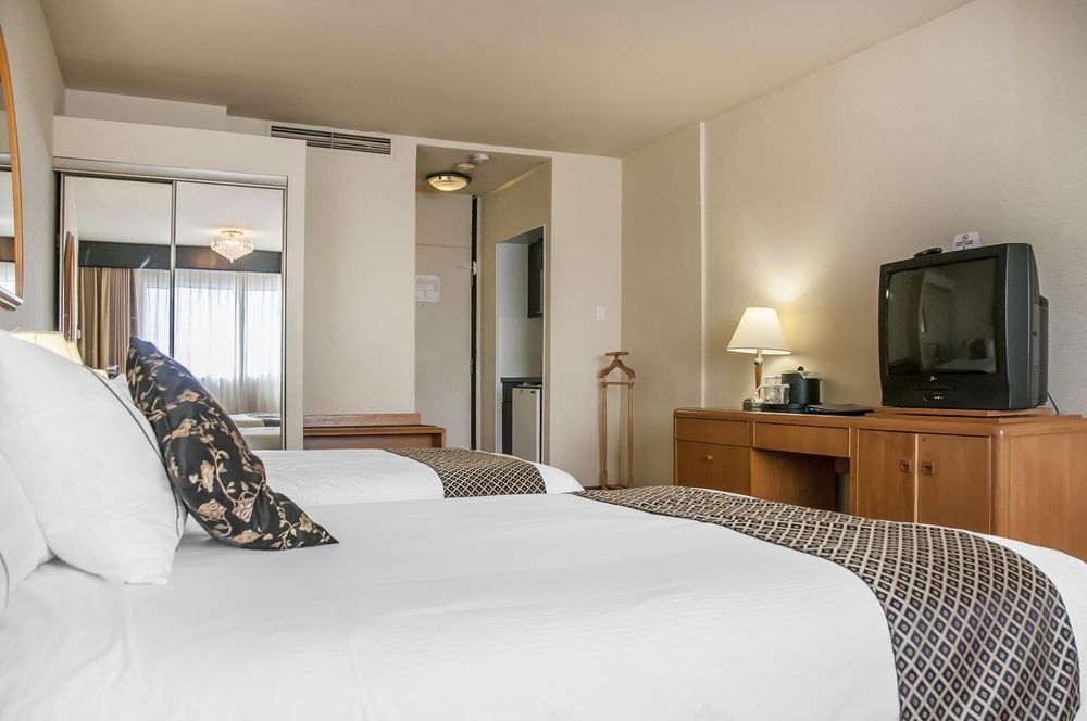 Quality Hotel Dorval Aeroport Bagian luar foto