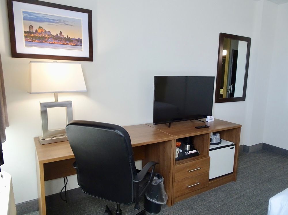 Quality Hotel Dorval Aeroport Bagian luar foto