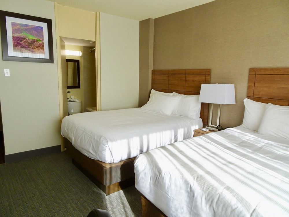 Quality Hotel Dorval Aeroport Bagian luar foto